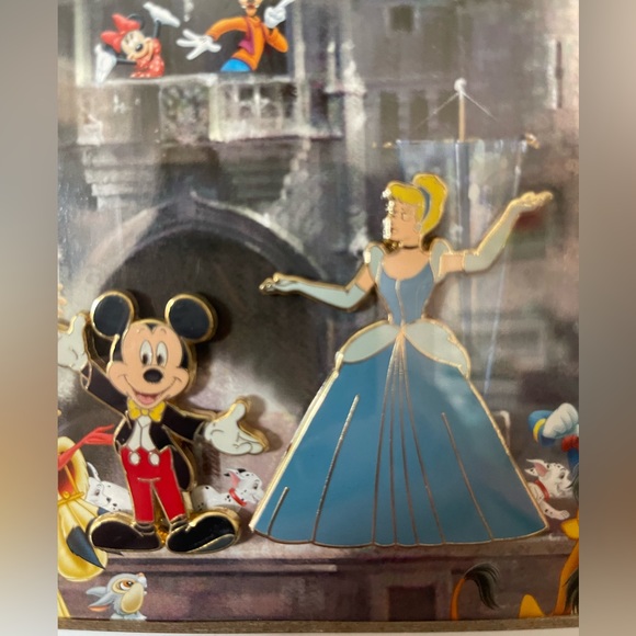 Disney Framed Castle Picture, Where Dreams Come True, 4 Pin Set - Picture 6 of 12